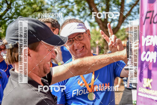 Buy your photos of the eventFLOW RUN on Fotop