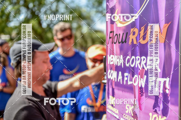 Buy your photos of the eventFLOW RUN on Fotop