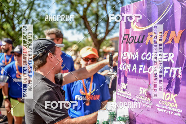 Buy your photos of the eventFLOW RUN on Fotop