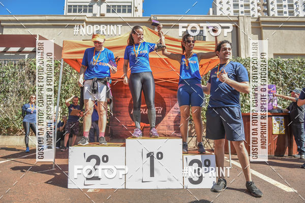 Buy your photos of the eventFLOW RUN on Fotop