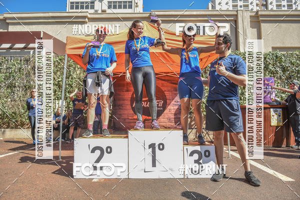 Buy your photos of the eventFLOW RUN on Fotop