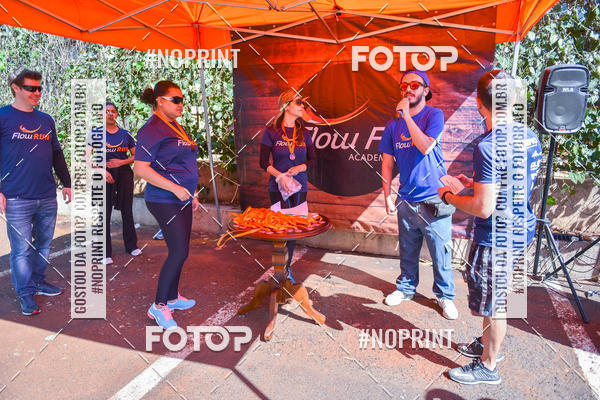 Buy your photos of the eventFLOW RUN on Fotop