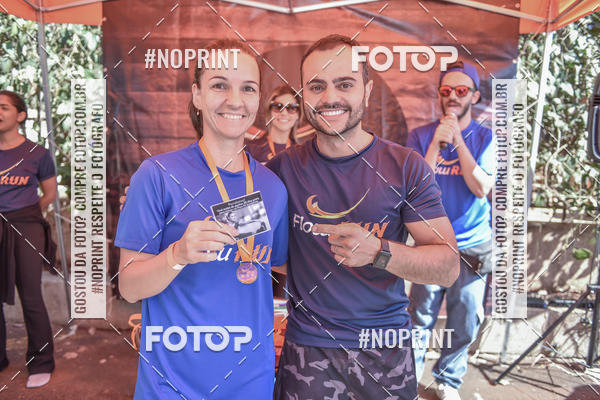 Buy your photos of the eventFLOW RUN on Fotop