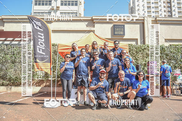 Buy your photos of the eventFLOW RUN on Fotop