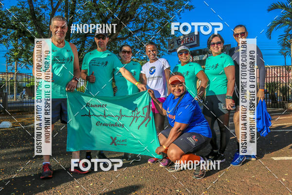 Buy your photos of the eventFLOW RUN on Fotop