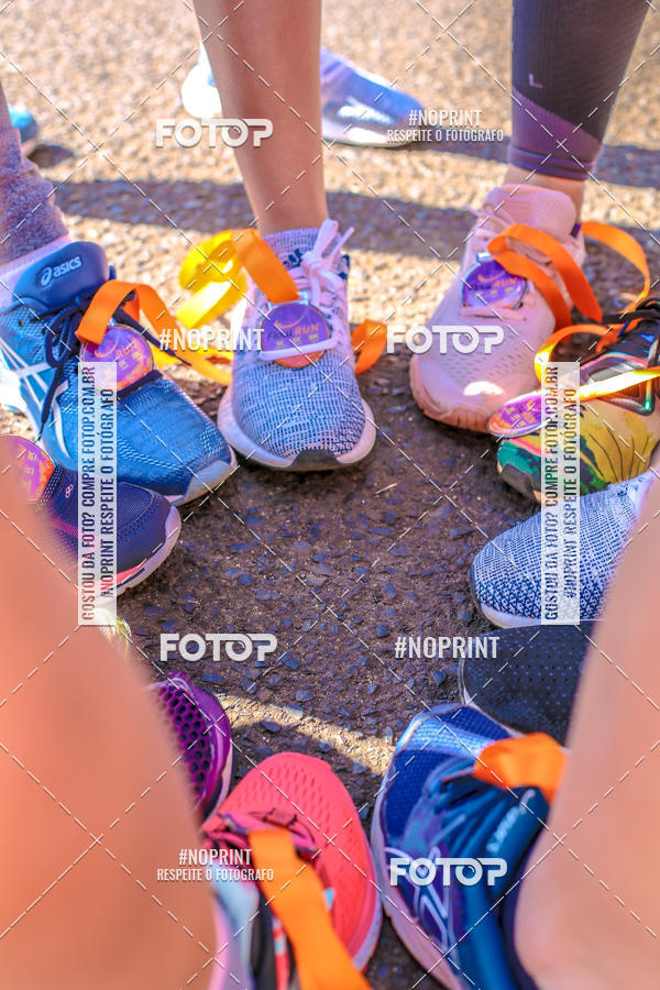 Buy your photos of the eventFLOW RUN on Fotop
