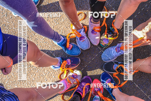 Buy your photos of the eventFLOW RUN on Fotop