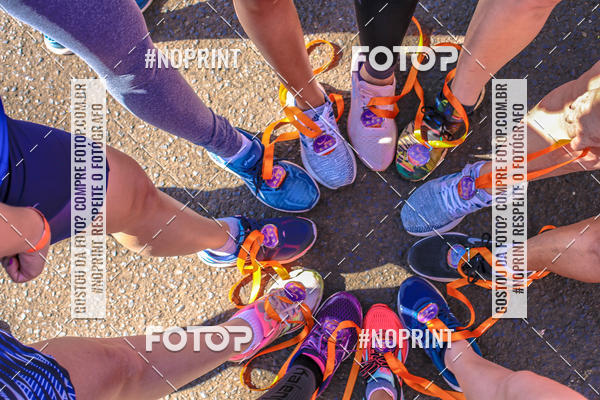 Buy your photos of the eventFLOW RUN on Fotop