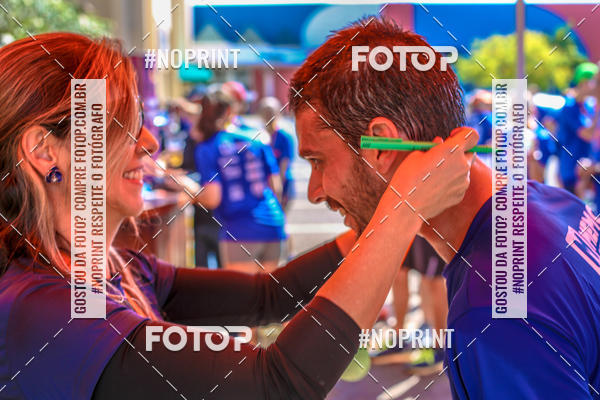 Buy your photos of the eventFLOW RUN on Fotop