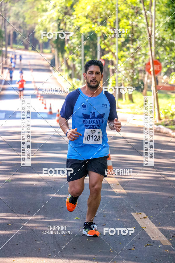 Buy your photos of the event5� MED RUN on Fotop