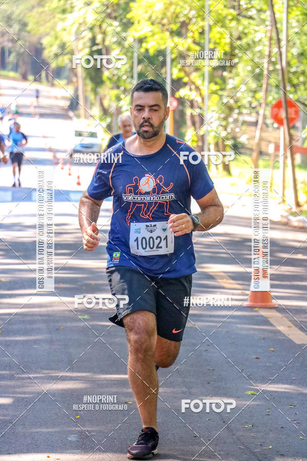 Buy your photos of the event5� MED RUN on Fotop