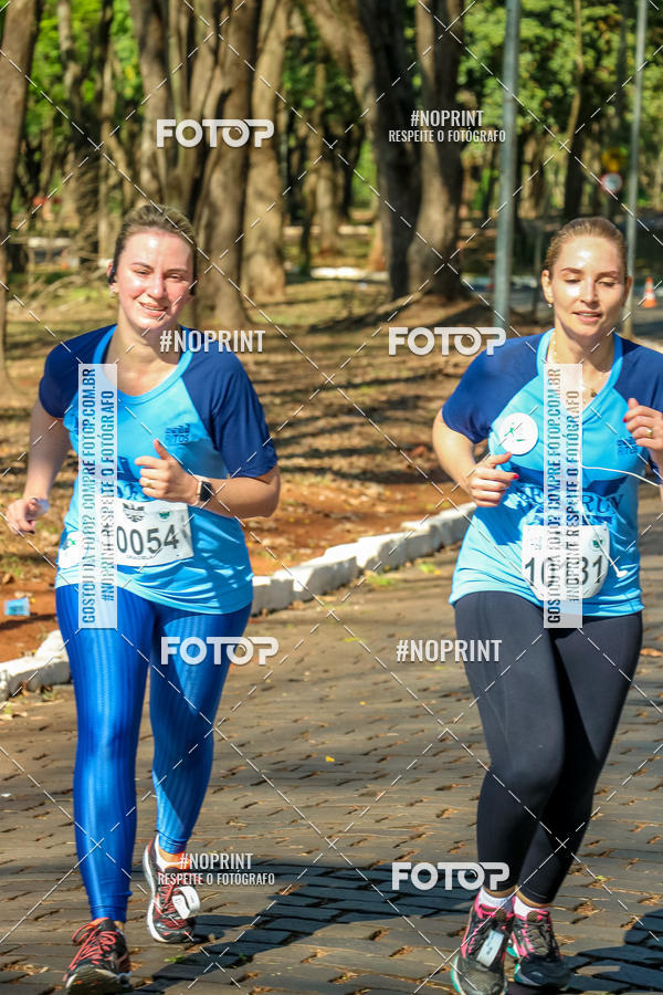 Buy your photos of the event5� MED RUN on Fotop