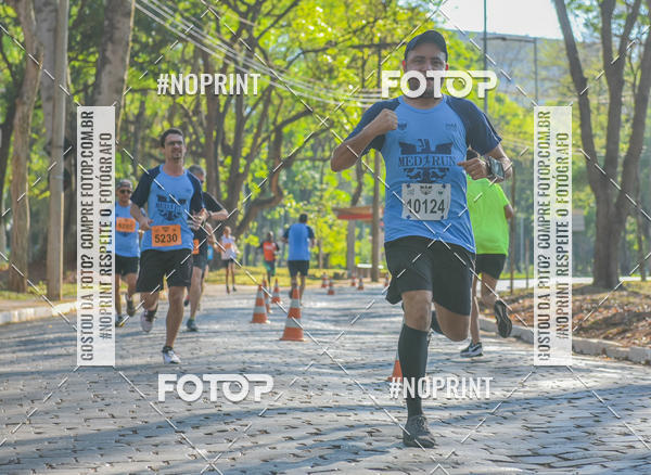 Buy your photos of the event5� MED RUN on Fotop