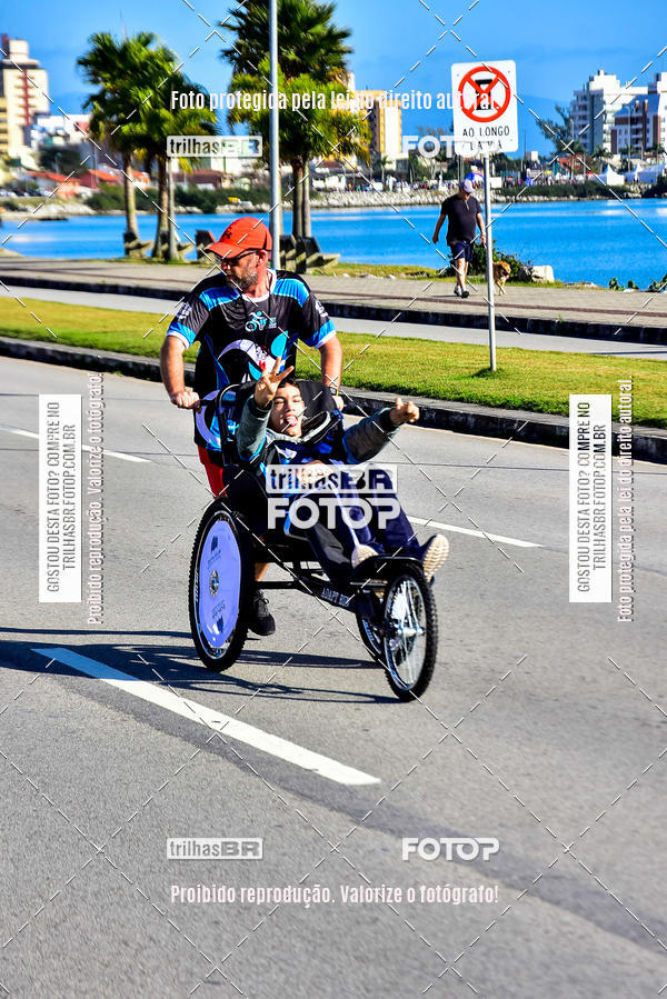 Buy your photos of the eventCORRIDA DO BEM FARMASESI 2019 - 9 ETAPA on Fotop