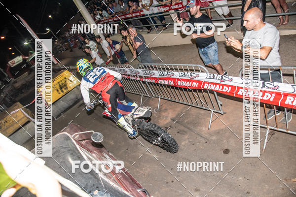 Buy your photos of the eventNight Track 2019 on Fotop