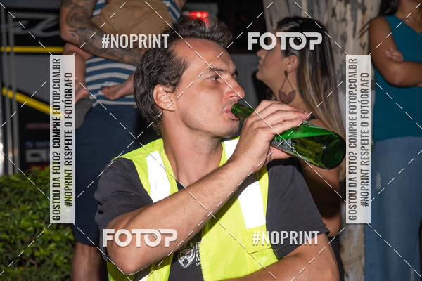 Buy your photos of the eventNight Track 2019 on Fotop