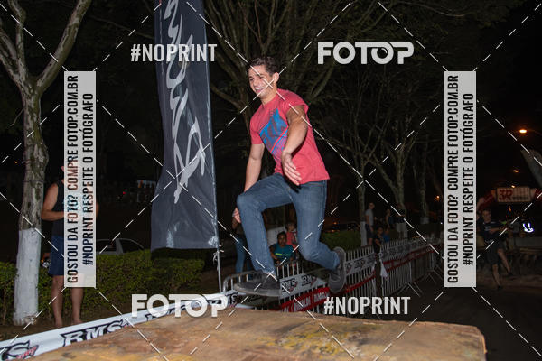 Buy your photos of the eventNight Track 2019 on Fotop
