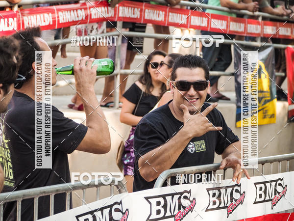 Buy your photos of the eventNight Track 2019 on Fotop