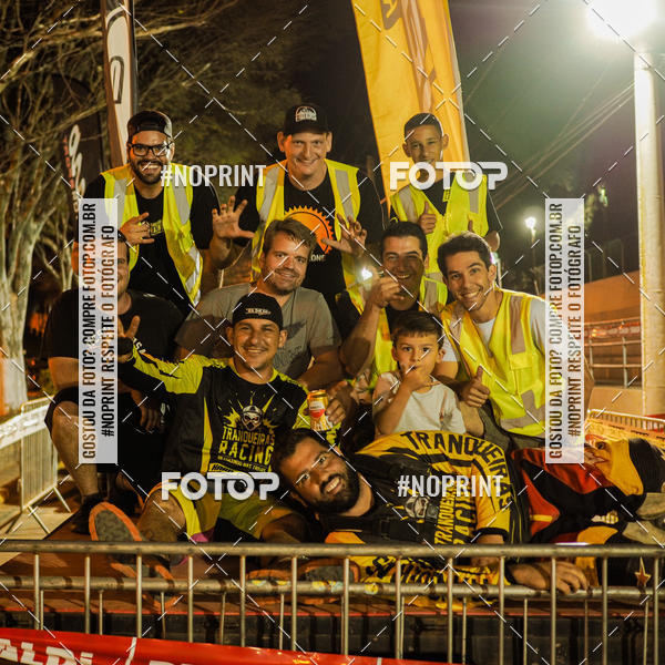 Buy your photos of the eventNight Track 2019 on Fotop