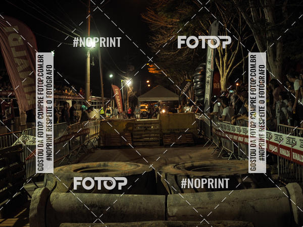 Buy your photos of the eventNight Track 2019 on Fotop