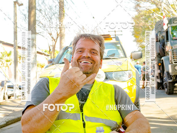 Buy your photos of the eventNight Track 2019 on Fotop