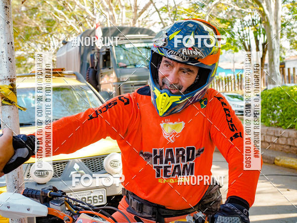 Buy your photos of the eventNight Track 2019 on Fotop