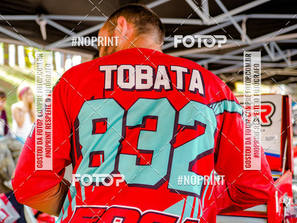 Buy your photos of the eventNight Track 2019 on Fotop