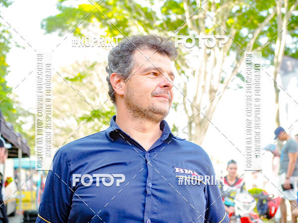 Buy your photos of the eventNight Track 2019 on Fotop