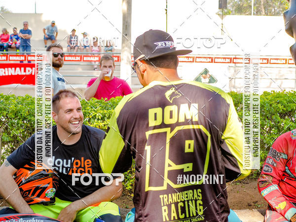 Buy your photos of the eventNight Track 2019 on Fotop