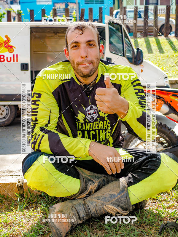 Buy your photos of the eventNight Track 2019 on Fotop