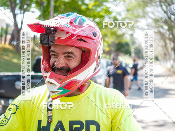 Buy your photos of the eventNight Track 2019 on Fotop