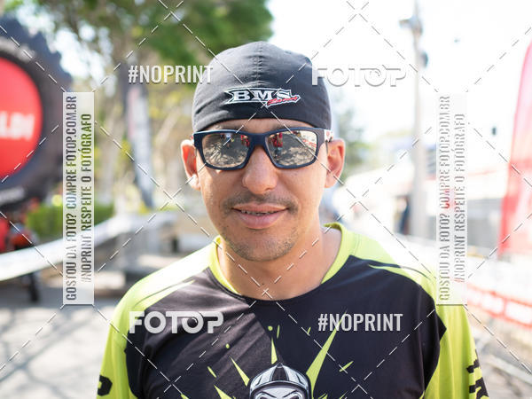 Buy your photos of the eventNight Track 2019 on Fotop