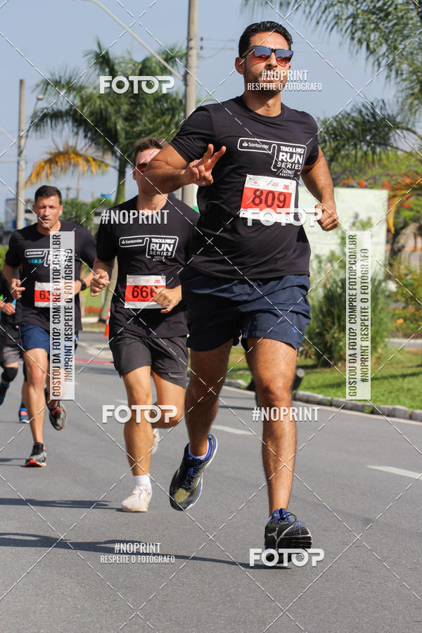 Buy your photos of the eventSANTANDER TRACK&FIELD RUN SERIES Taubat Shopping on Fotop