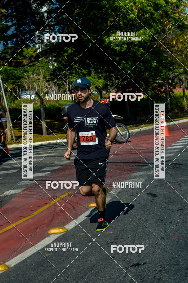 Buy your photos of the eventSANTANDER TRACK&FIELD RUN SERIES Taubat Shopping on Fotop