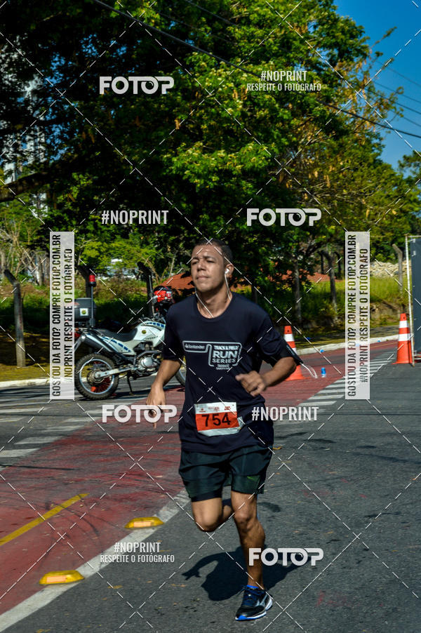 Buy your photos of the eventSANTANDER TRACK&FIELD RUN SERIES Taubat Shopping on Fotop