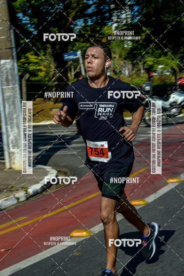 Buy your photos of the eventSANTANDER TRACK&FIELD RUN SERIES Taubat Shopping on Fotop