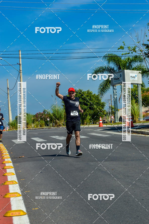 Buy your photos of the eventSANTANDER TRACK&FIELD RUN SERIES Taubat Shopping on Fotop