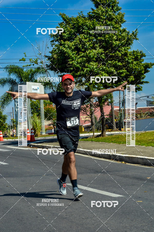 Buy your photos of the eventSANTANDER TRACK&FIELD RUN SERIES Taubat Shopping on Fotop