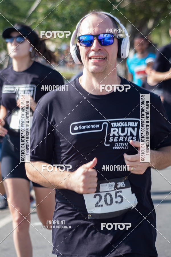 Buy your photos of the eventSANTANDER TRACK&FIELD RUN SERIES Taubat Shopping on Fotop