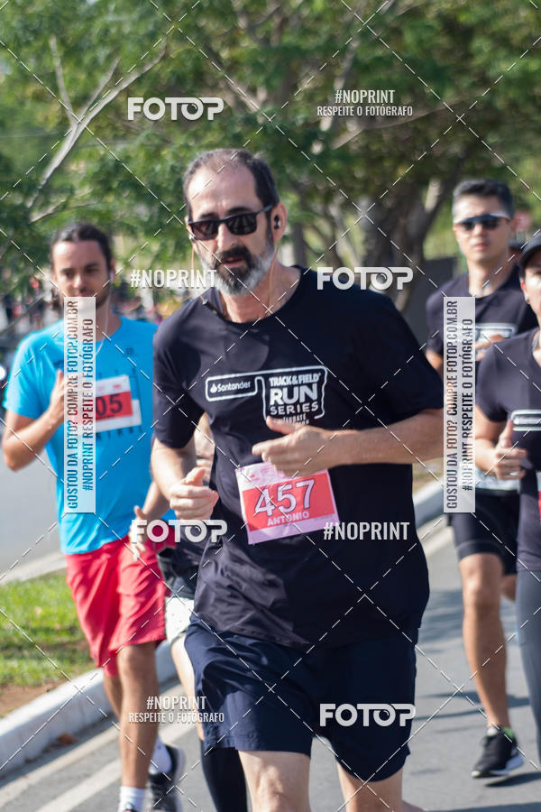 Buy your photos of the eventSANTANDER TRACK&FIELD RUN SERIES Taubat Shopping on Fotop