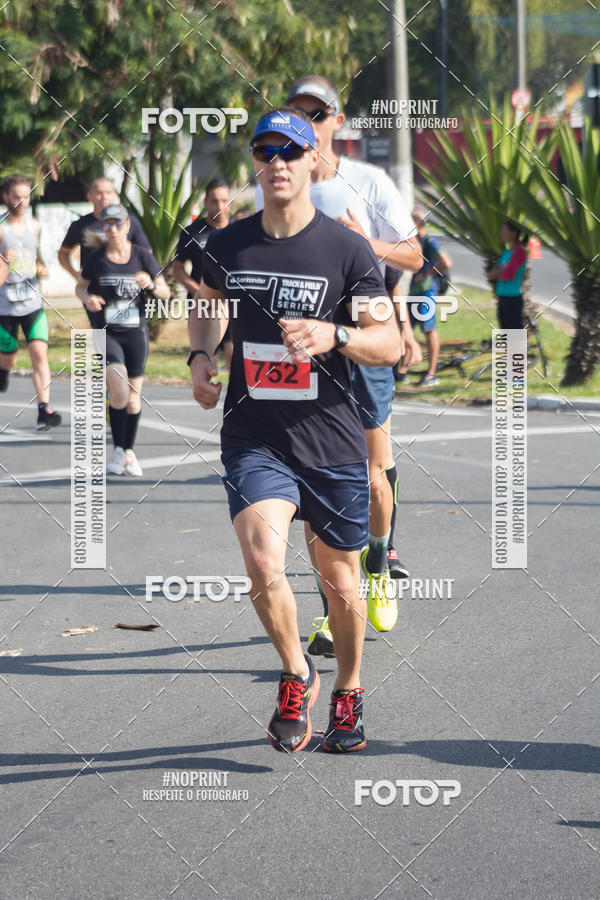 Buy your photos of the eventSANTANDER TRACK&FIELD RUN SERIES Taubat Shopping on Fotop