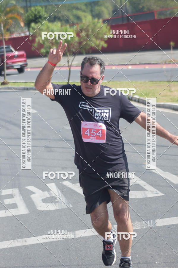 Buy your photos of the eventSANTANDER TRACK&FIELD RUN SERIES Taubat Shopping on Fotop