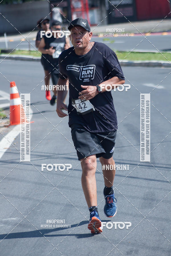 Buy your photos of the eventSANTANDER TRACK&FIELD RUN SERIES Taubat Shopping on Fotop