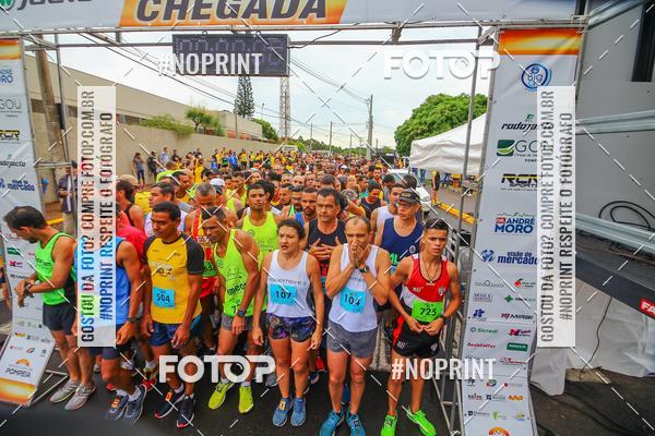 Achetez vos photos de l'vnement10 Corrida RCR Pompia sur Fotop