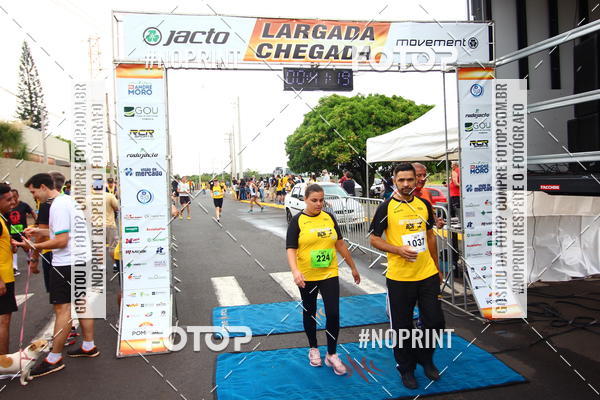 Achetez vos photos de l'vnement10 Corrida RCR Pompia sur Fotop