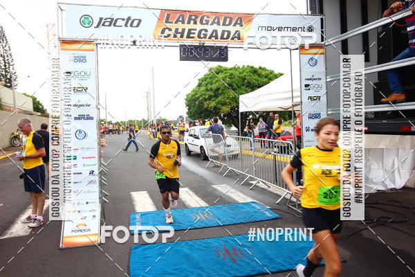 Achetez vos photos de l'vnement10 Corrida RCR Pompia sur Fotop
