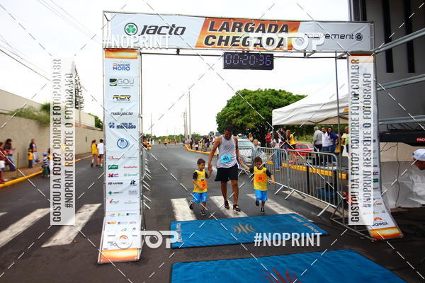 Achetez vos photos de l'vnement10 Corrida RCR Pompia sur Fotop