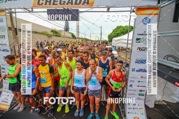 Achetez vos photos de l'vnement10 Corrida RCR Pompia sur Fotop