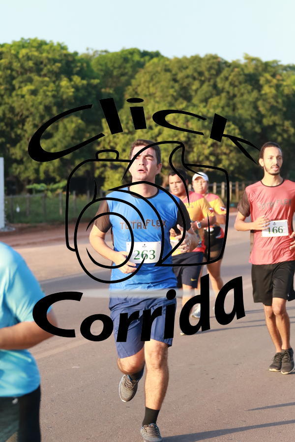 Buy your photos of the eventCorrida e Corridinha do Abacaxi on Fotop