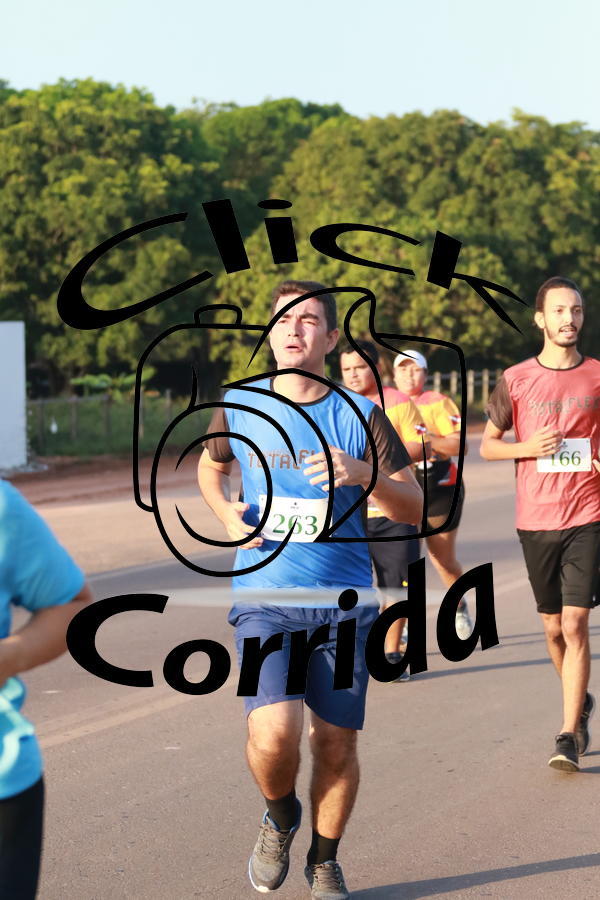 Buy your photos of the eventCorrida e Corridinha do Abacaxi on Fotop